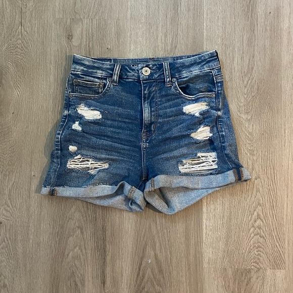 AE Stretchy Distressed Denim Shorts - Picture 2 of 4